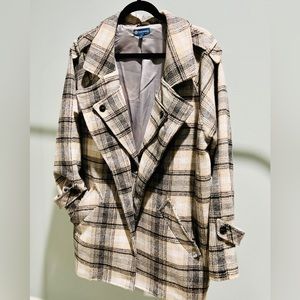 Democracy, Coat, size Large, warm tone color, cream, beige, pocket, casual